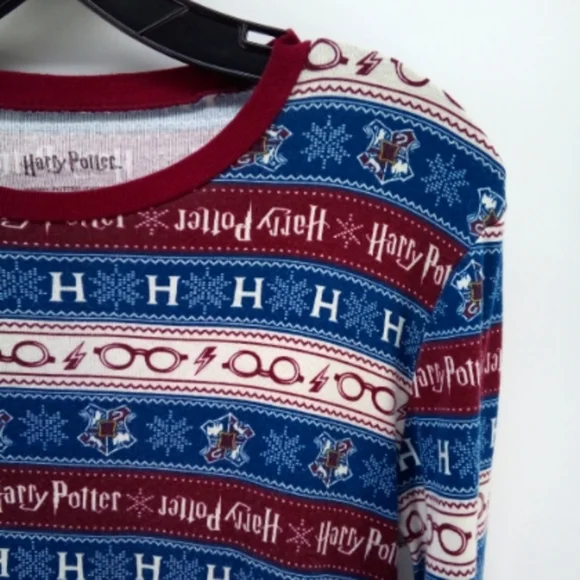 Harry Potter Winter Snowflake Glasses Maroon Blue Pajama Top Sleepwear Large - Picture 3 of 10